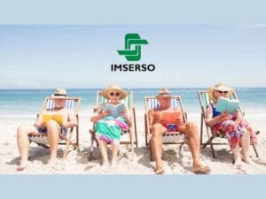 Spanish retirees on the beach